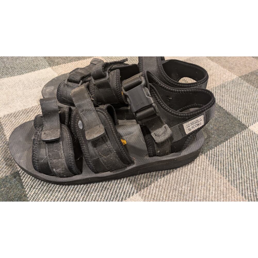 Suicoke Sandles